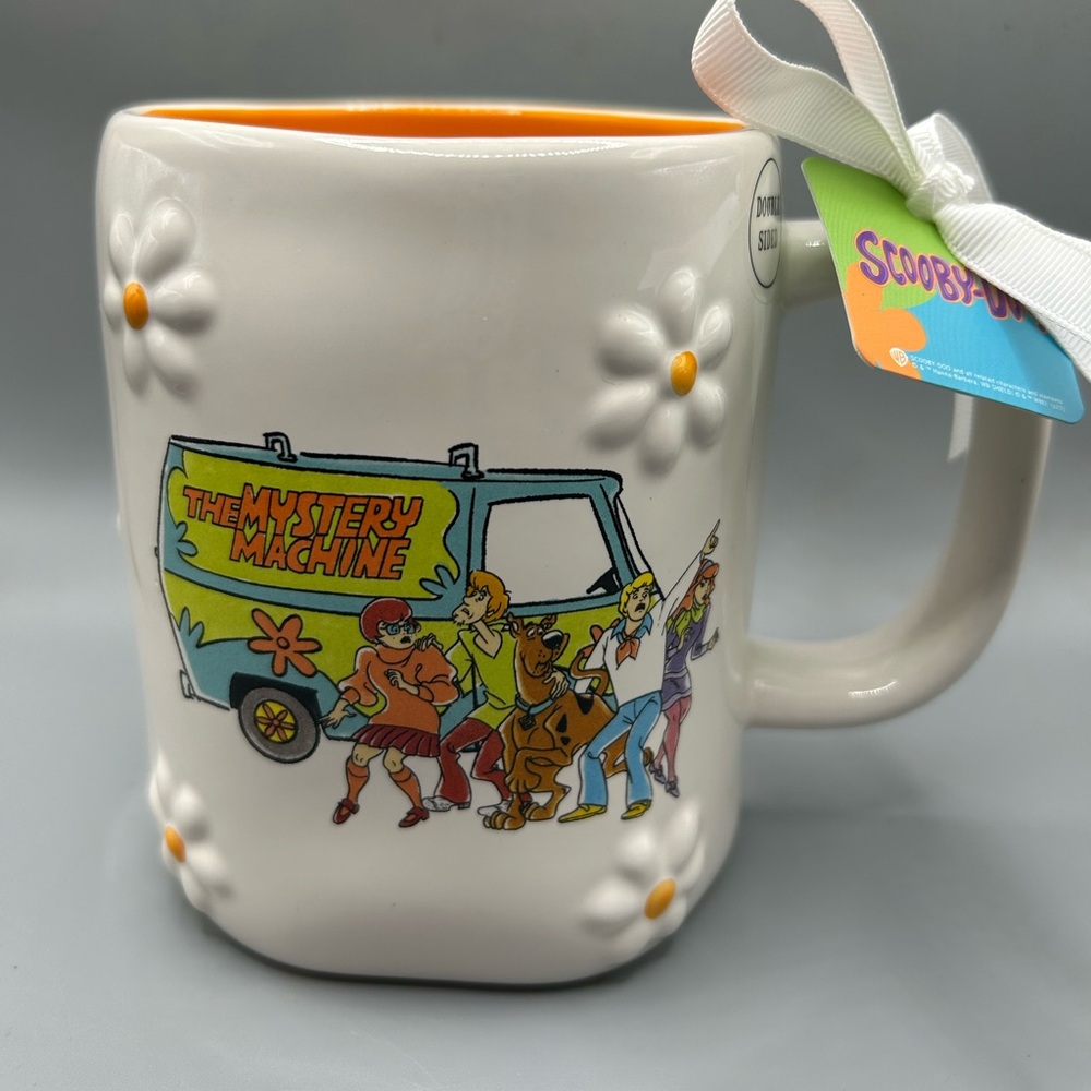 Rae Dunn Scooby Doo And The Gang THE MYSTERY TEAM Mug With Floral Detail NEW
